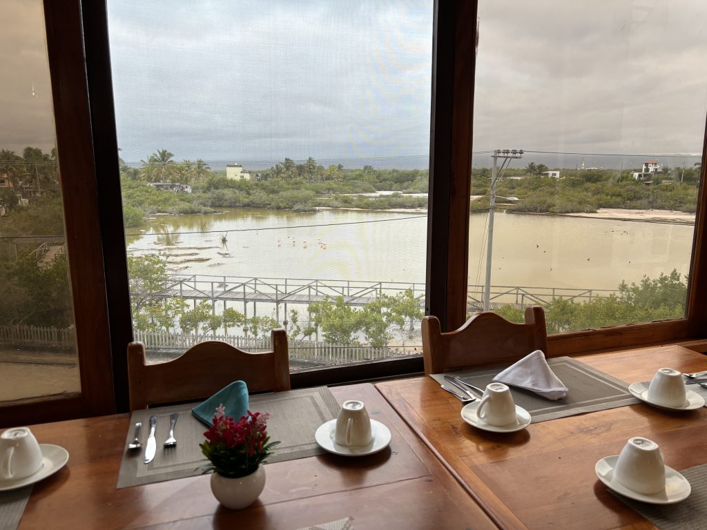 Hotel La Laguna Puerto Villamil