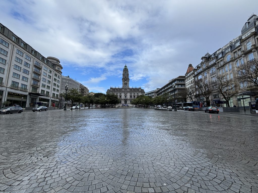 noleggiare un'auto a Porto