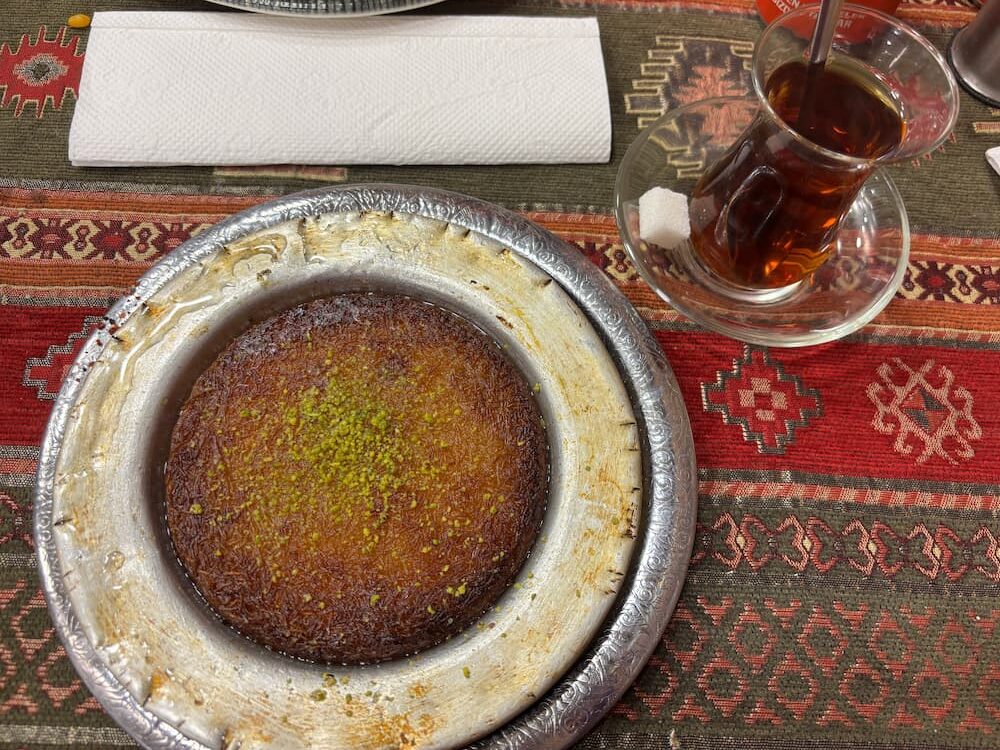 Kanafeh dolce tipico turco cosa mangiare in Turchia